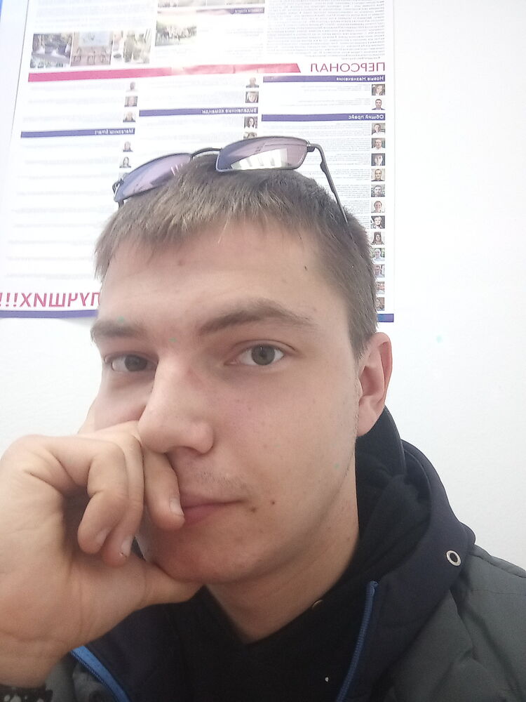  27469845  Alexander, 28 ,     