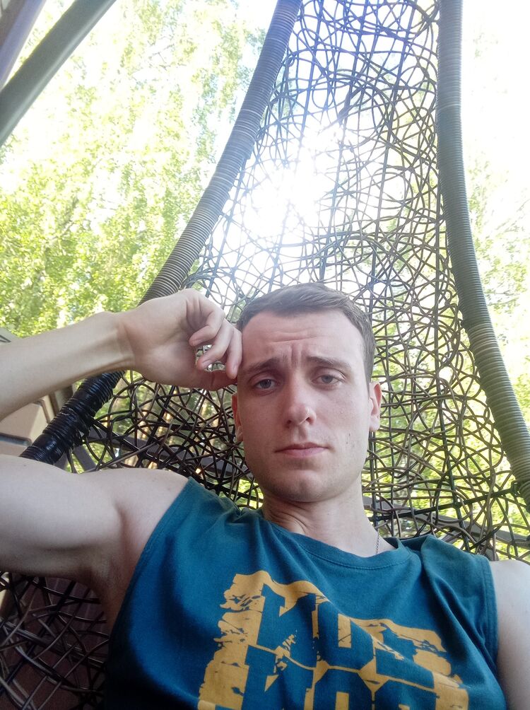  ,   Ivan, 29 ,   ,   