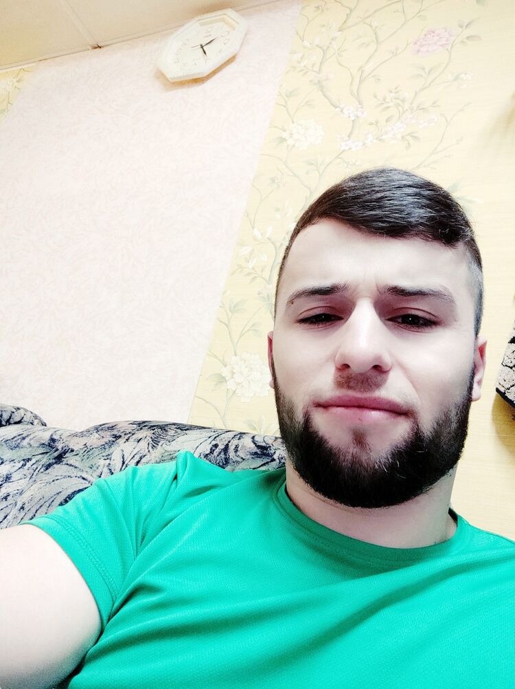   ,   Usman, 33 ,   ,   , c , 
