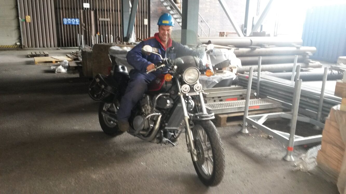  ,   Jonas, 52 ,   , 