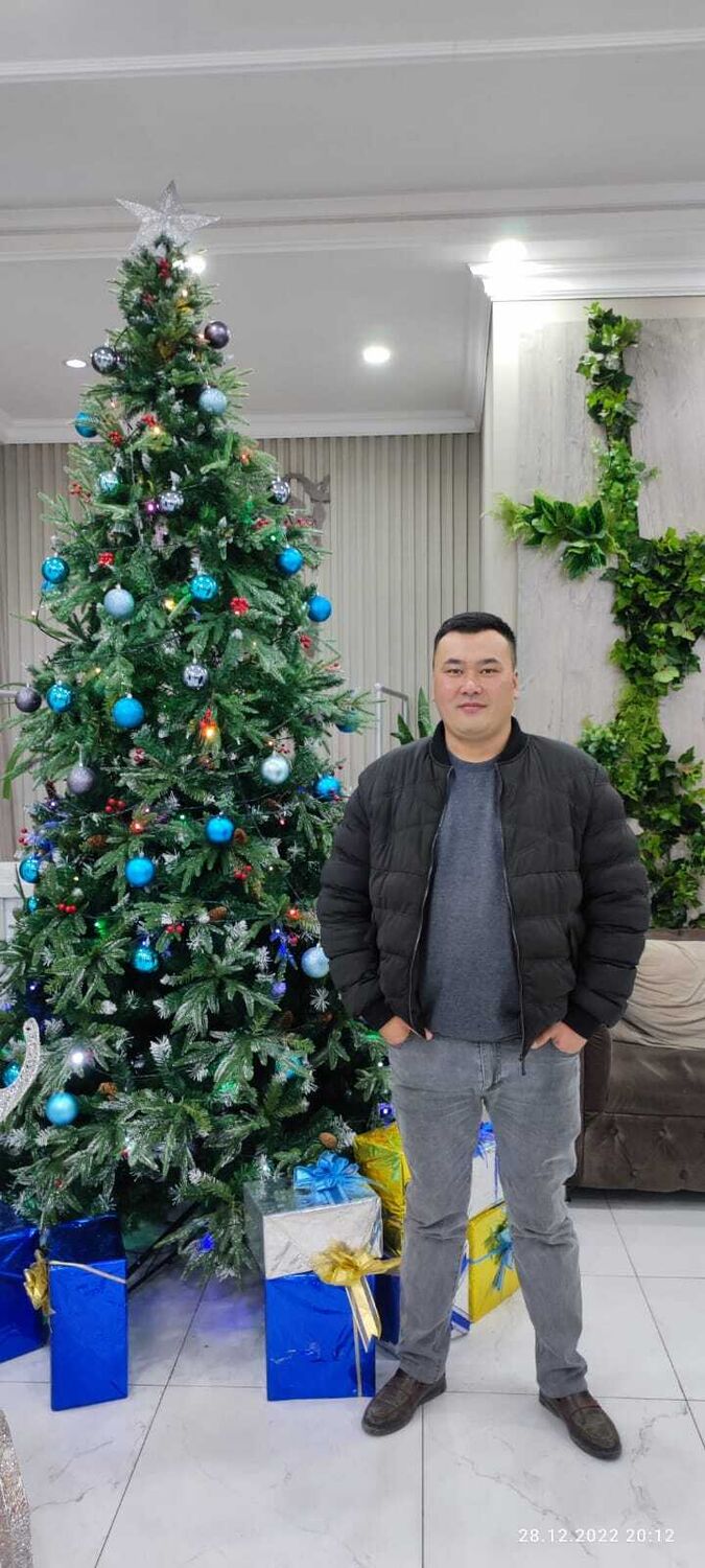  41636115  Azamat, 30 ,     