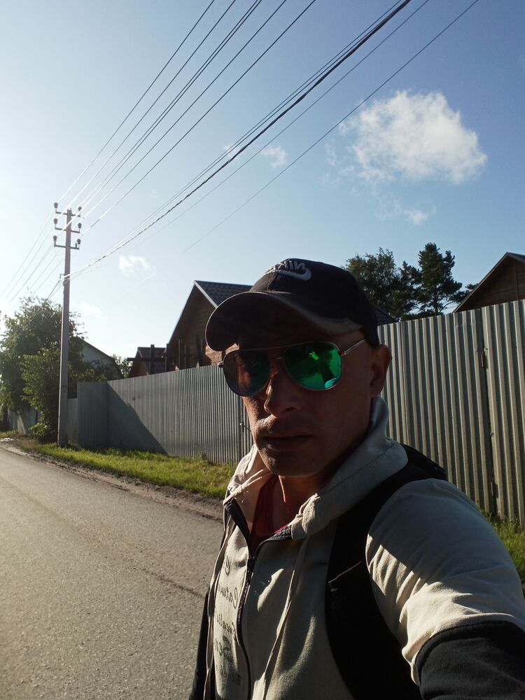  52467305  , 36 ,    