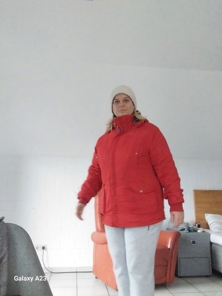  Koeln,   , 46 ,   c 