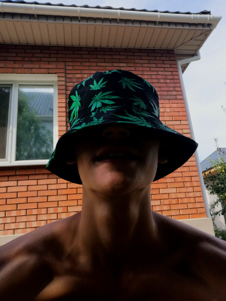  ,   Misha, 22 ,   
