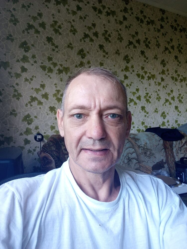  45425595  , 37 ,    