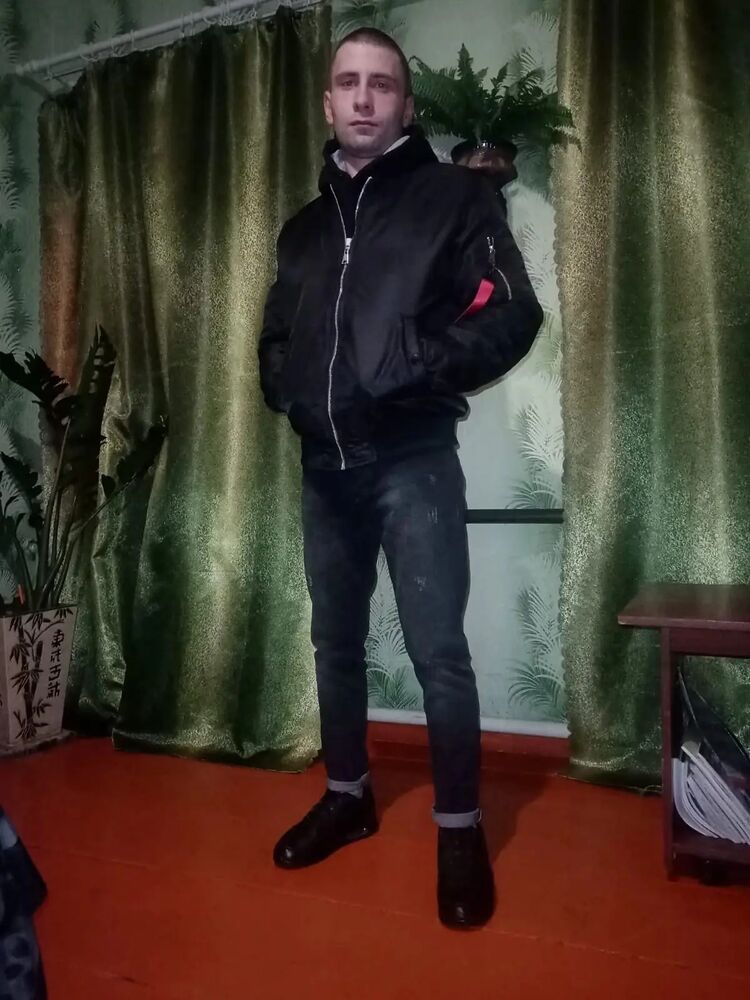  31453185  , 27 ,    