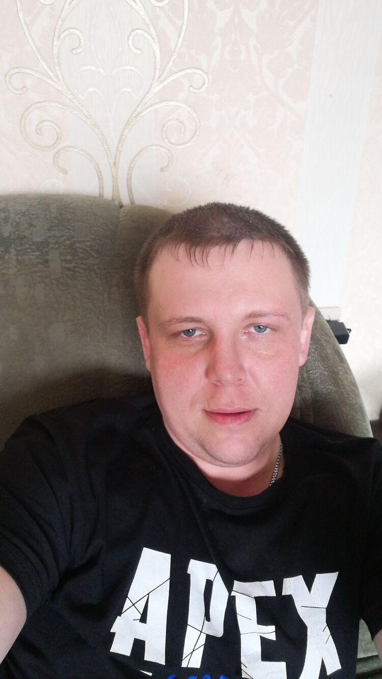  25610015  Sergey, 32 ,    