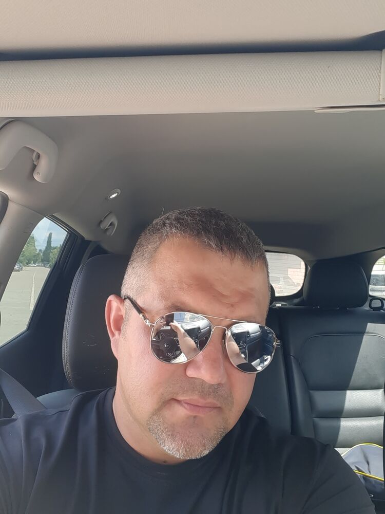  54205225  Alexey, 40 ,    