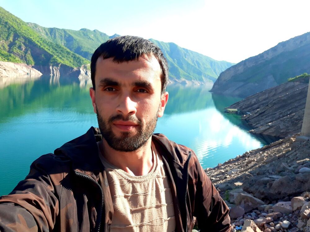 16065375  Nasim, 32 ,    
