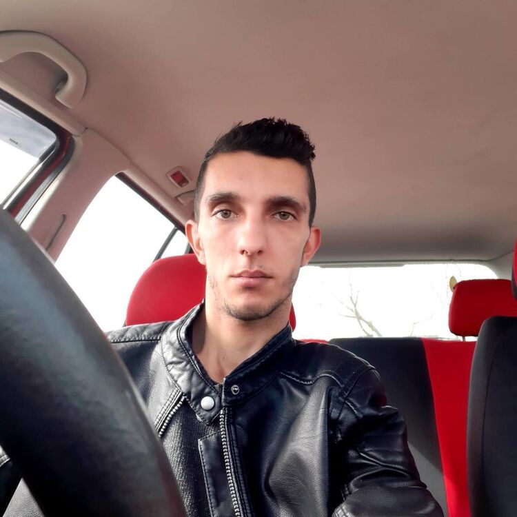 ���� 24379265 ������� Yannis, 35 ���, ���� ���������� � �����