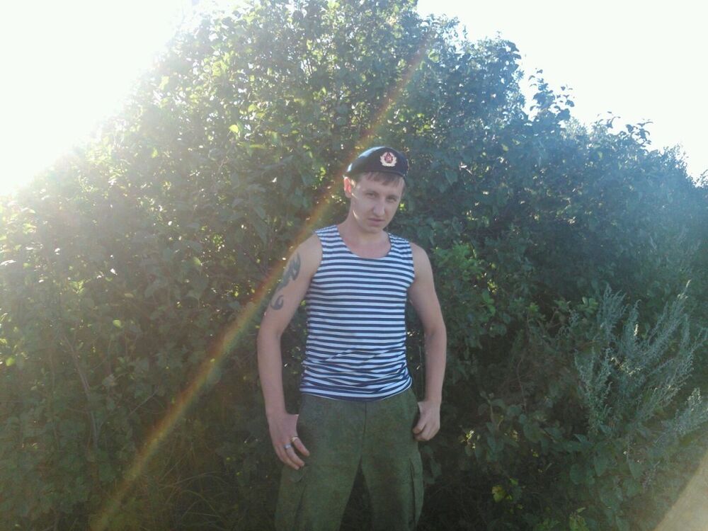  11818935  Evgeny, 34 ,    