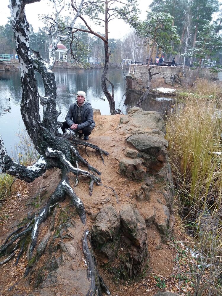  ,   Denis, 41 ,   ,   , c 