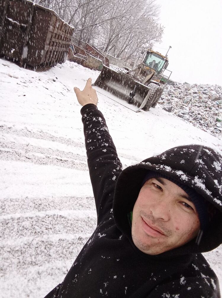  ,   Xasan, 27 ,   ,   