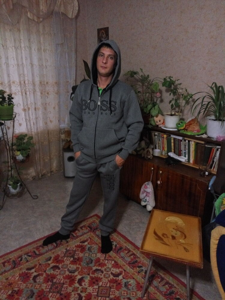 ���� 9676405 ������� �����, 42 ����, ���� ���������� � ������