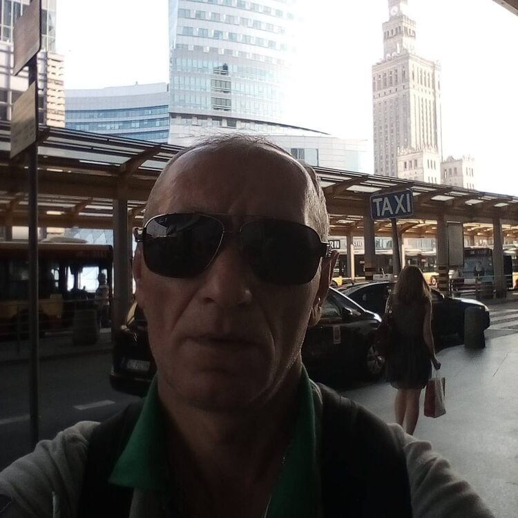  ,   Gocha, 53 ,     , c 
