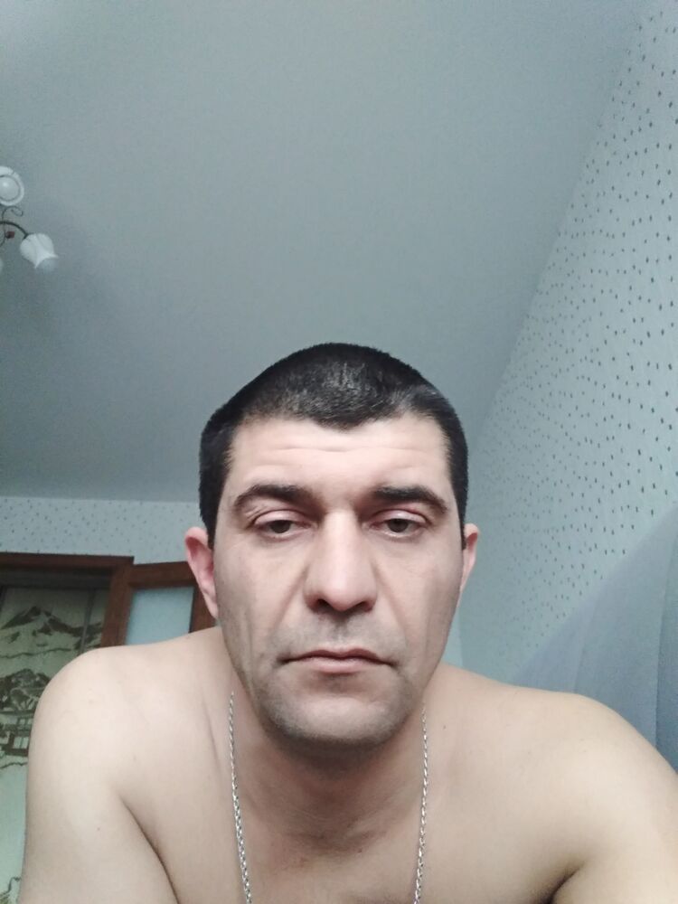  42942685  , 39 ,    