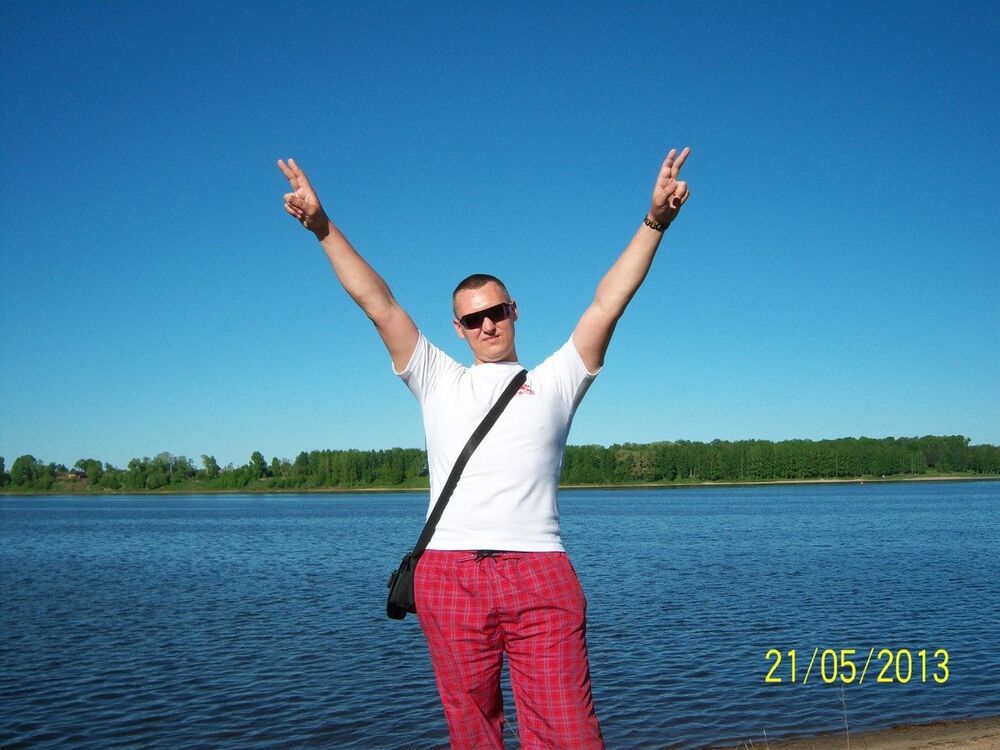  10585355  Ш, 42 ,    