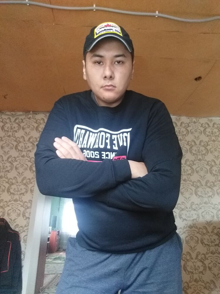  42823155  , 37 ,    