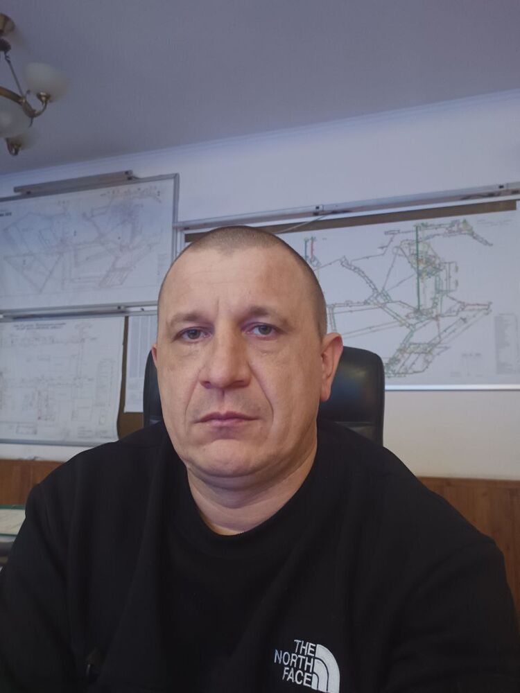  40755145  , 44 ,    