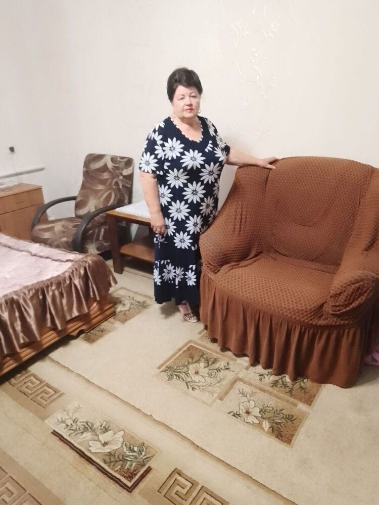  ,   , 70 ,   ,   