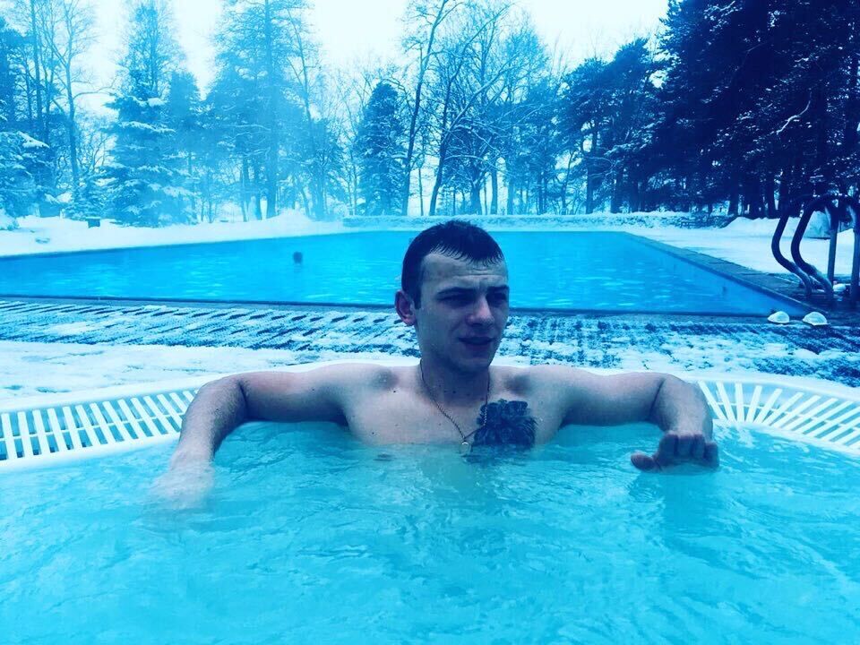  27723445  , 32 ,    -