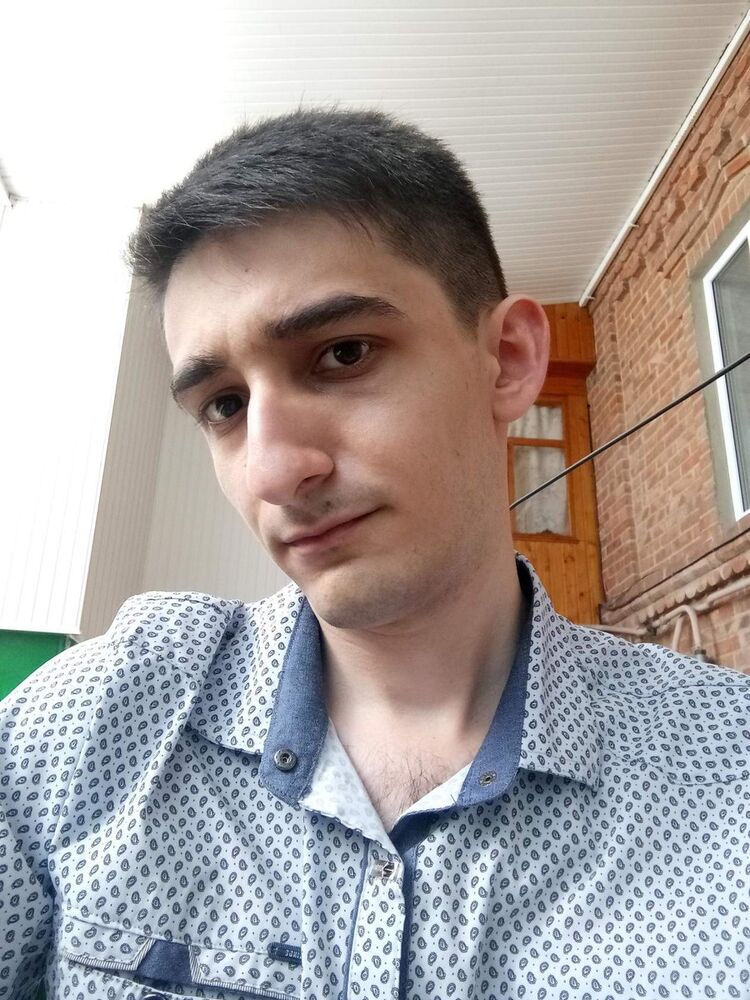  13037075  , 32 ,    --