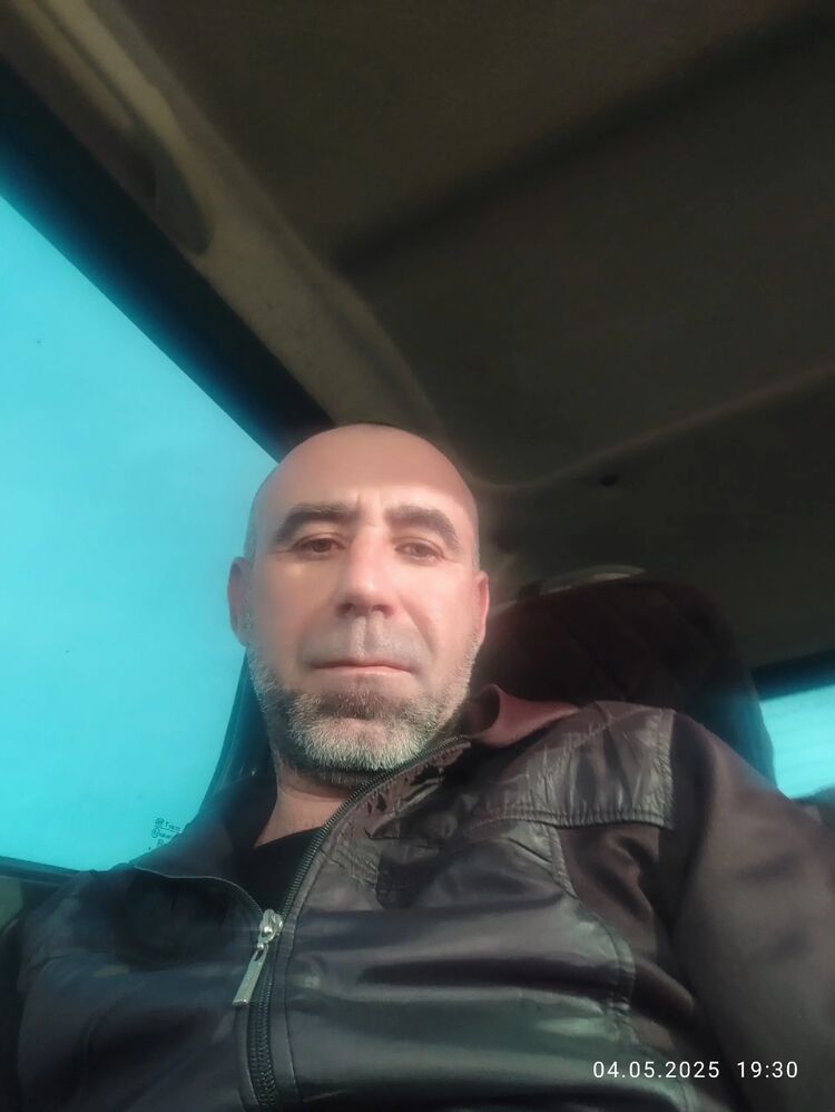  51959805  , 45 ,    