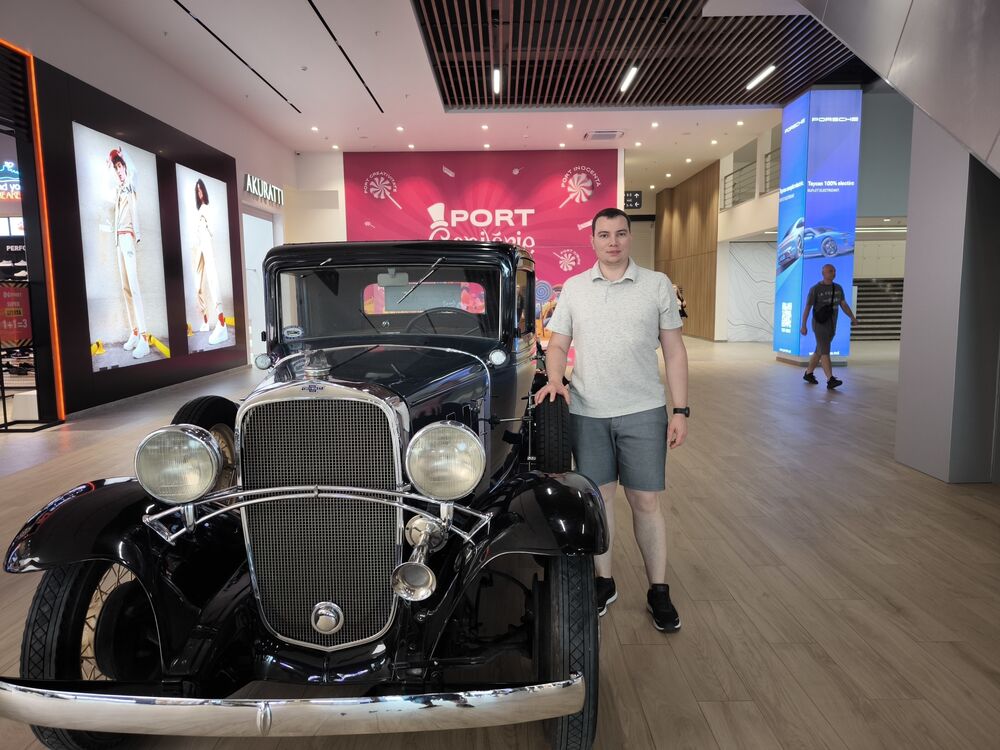  54444645  Alex, 36 ,    