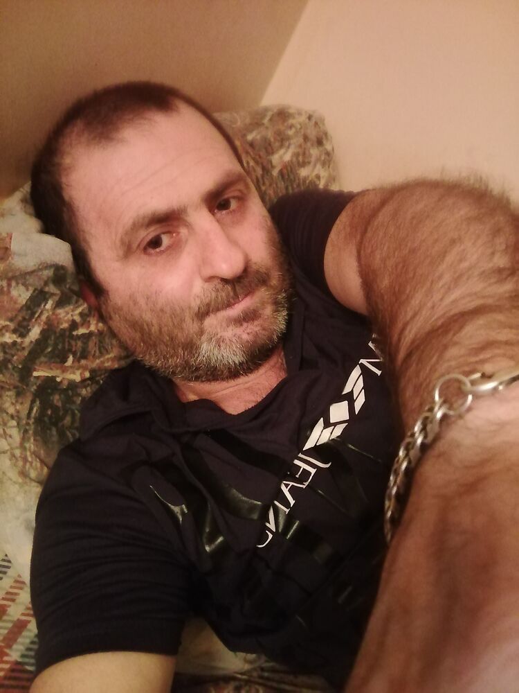  42702055  , 48 ,    