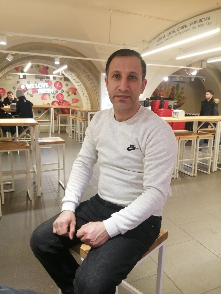  49370815  Anar, 44 ,    -