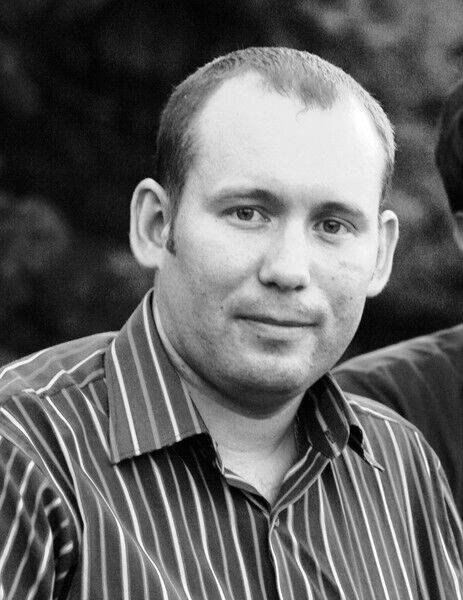  35105015  Alexandr, 43 ,    