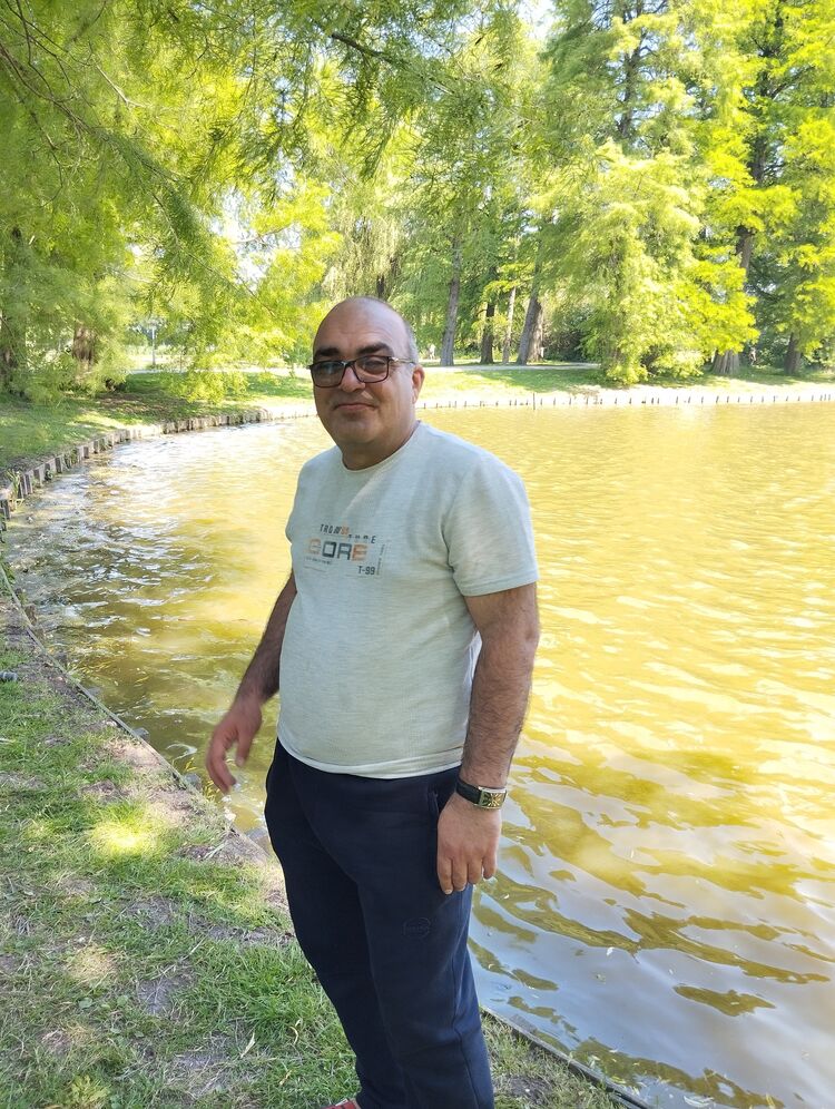  ,   , 44 ,   ,   