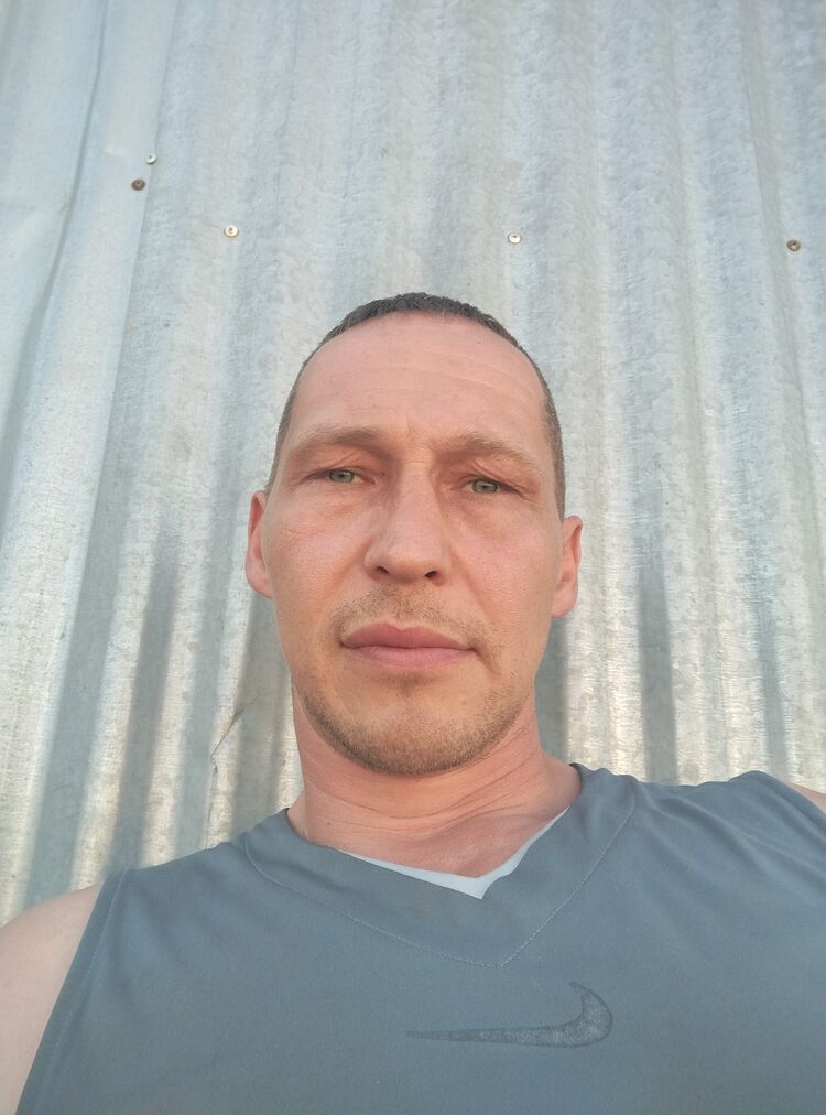  44777335  , 42 ,    