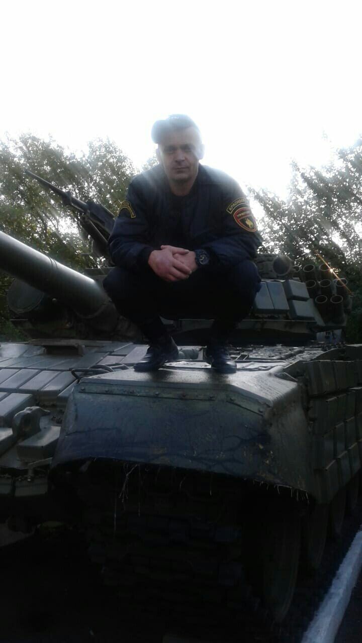  29944255  , 43 ,    