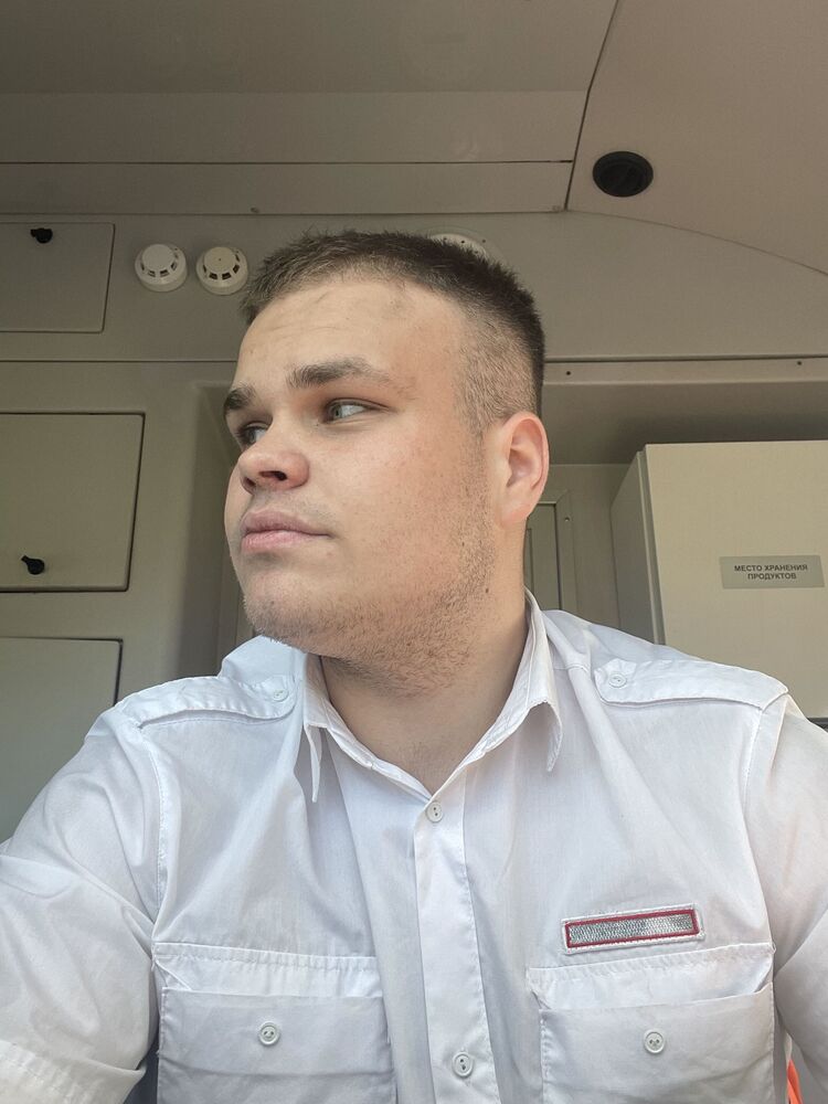   ,   Roman, 22 ,   ,   