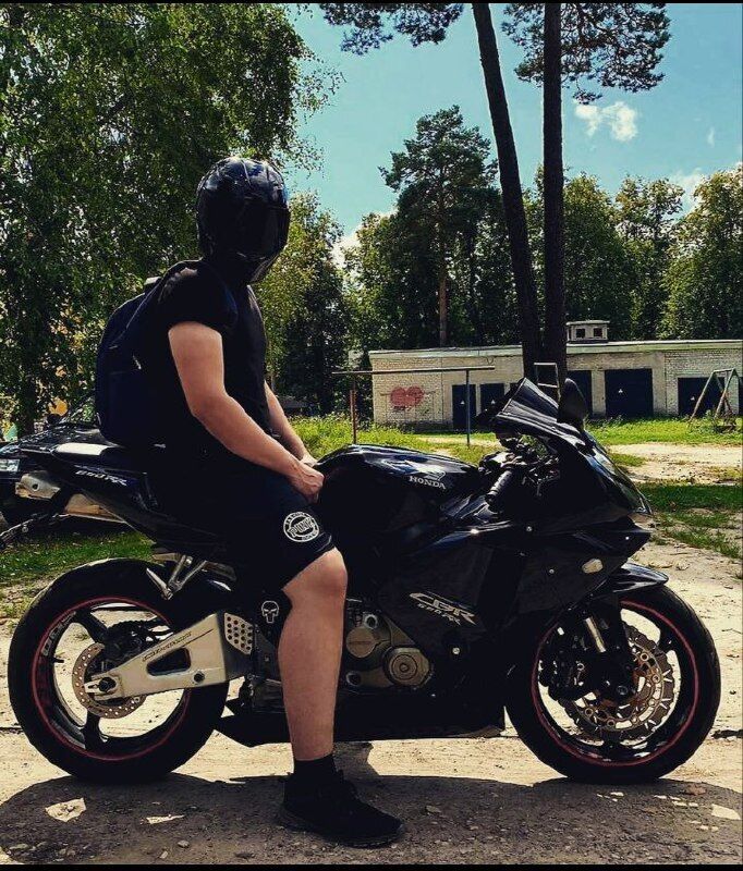  48943685  , 22 ,    