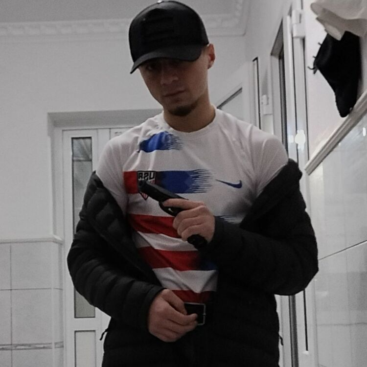  44396885  , 20 ,    