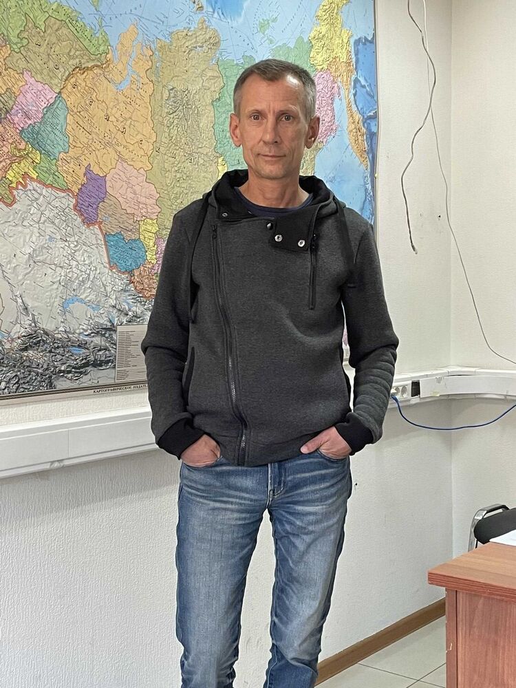  23816885  , 54 ,    