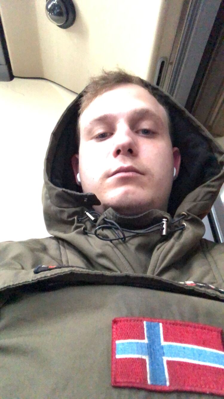  48868885  , 26 ,    