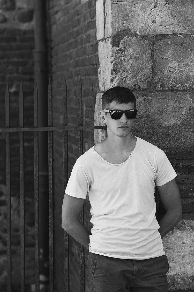  ,   Alexx, 34 ,   ,   