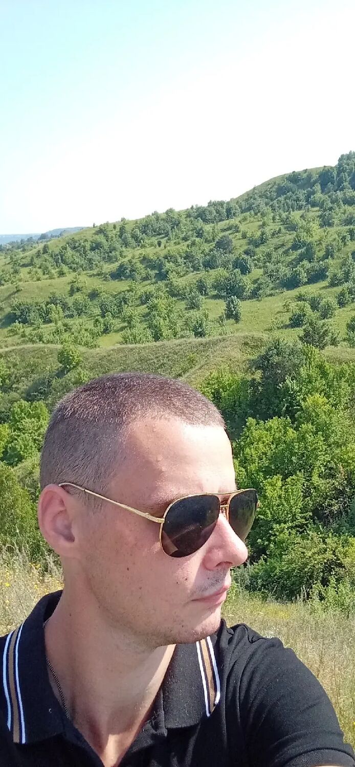  38462045  , 28 ,     