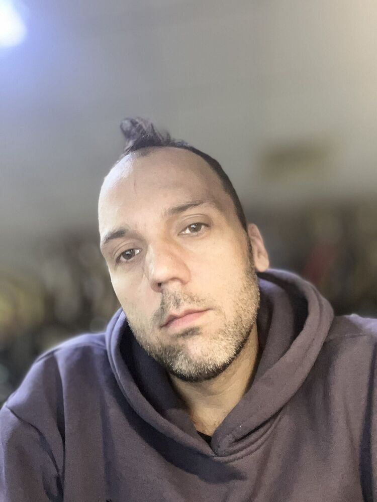  ,   Sergio, 39 ,   ,   , c , 