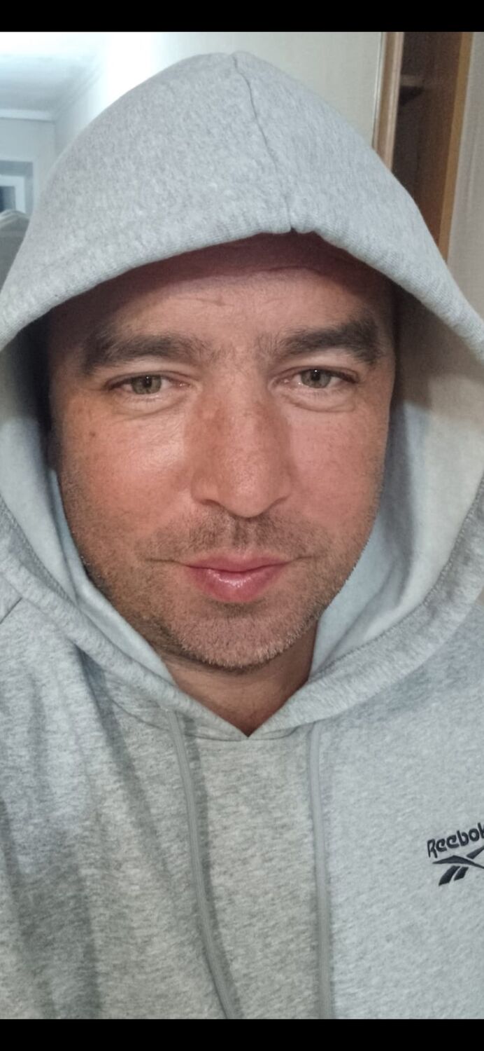  53242355  Vadim, 41 ,    