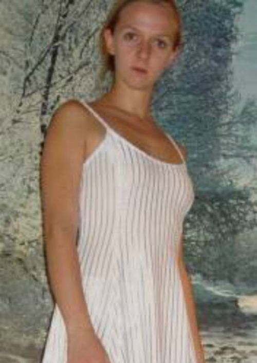  ,   Sindi, 39 ,   ,   , c 