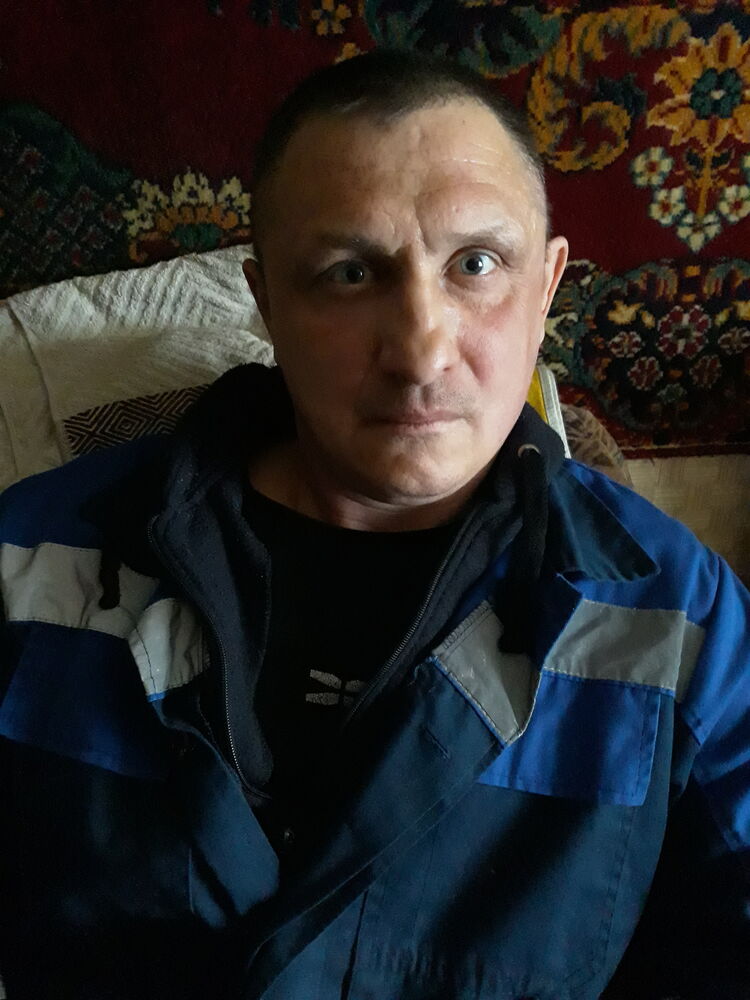 50229085  Andreu, 47 ,    -