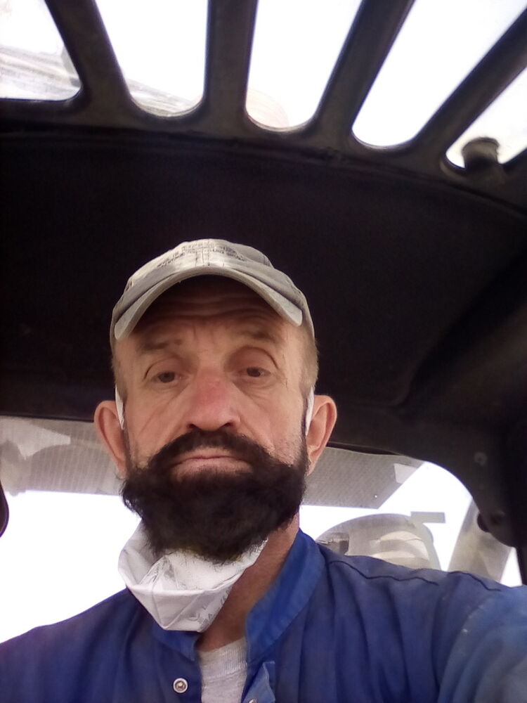  17562855  Siarhei, 59 ,    