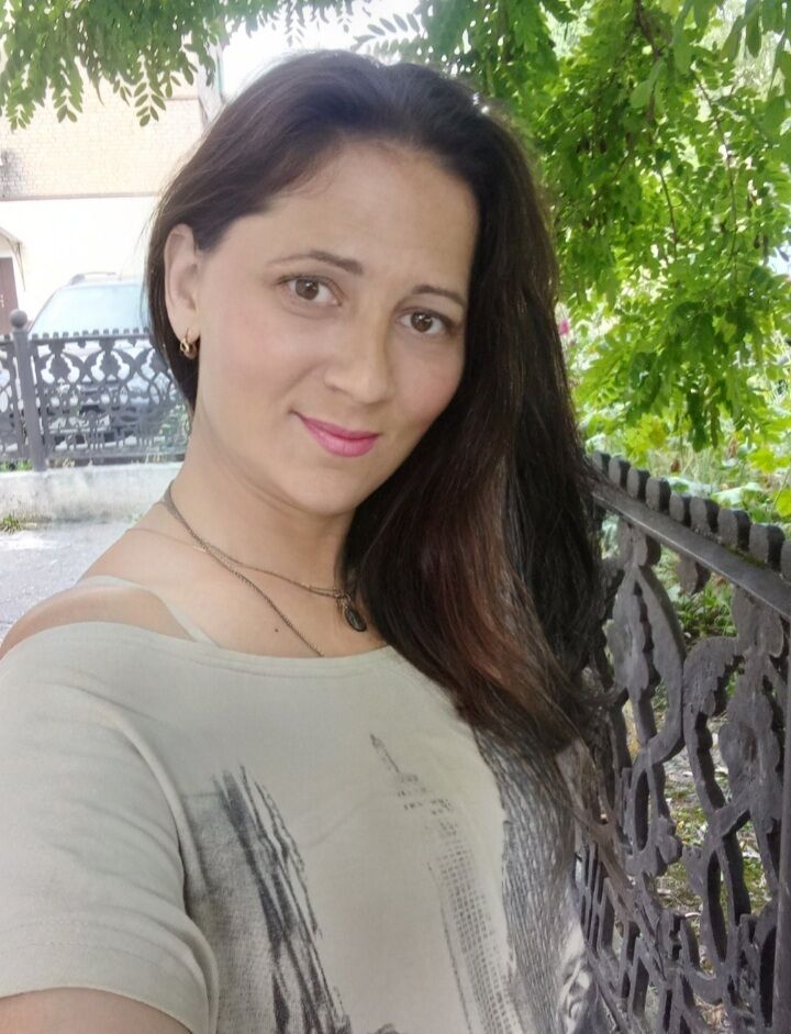  ,   Alex, 46 ,   ,   