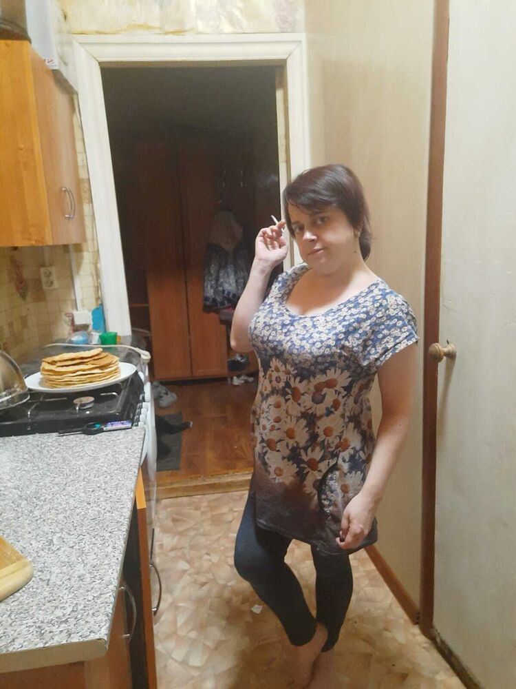  44341835  , 42 ,    -