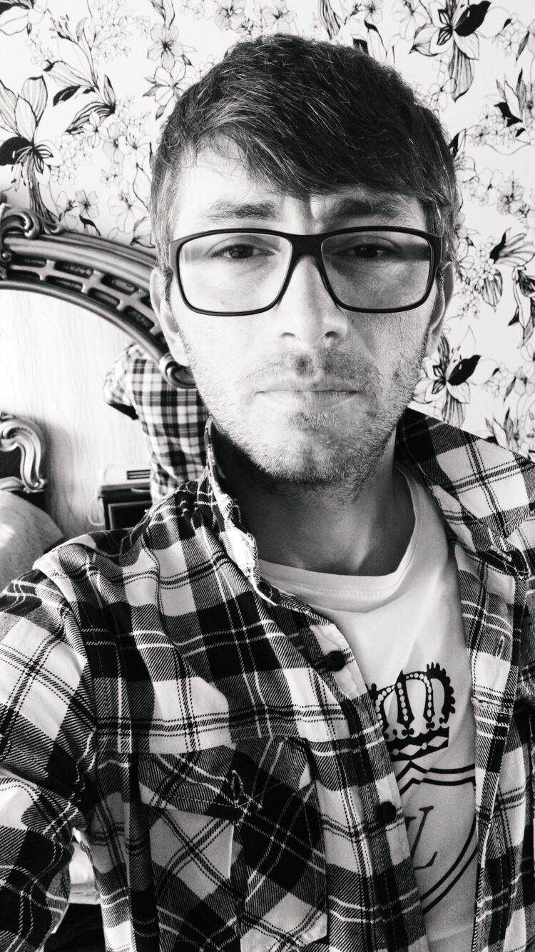  ,   Kiokio, 39 ,   ,   