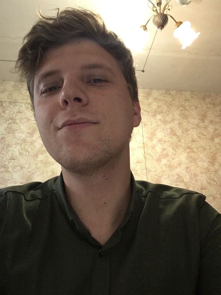  33066935  , 28 ,    